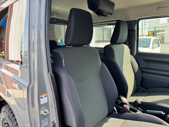 ジムニー ＸＣ　ワンオーナー　カスタム使用（キャリア・１６インチブロックタイヤ）　デュアルセンサーブレーキサポート　ドラレコ　シートヒーター　レーンキープアシスト　Ｐスタート　後席シートベルトリマインダー　背面タイヤ（62枚目）