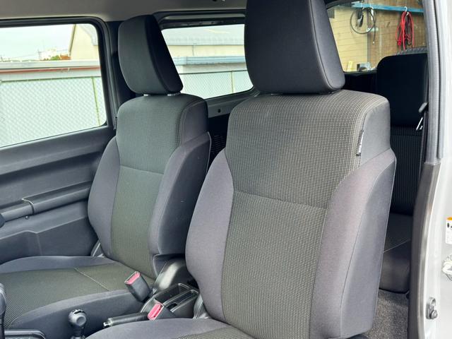 ジムニー ＸＣ　ワンオーナー　カスタム使用（キャリア・１６インチブロックタイヤ）　デュアルセンサーブレーキサポート　ドラレコ　シートヒーター　レーンキープアシスト　Ｐスタート　後席シートベルトリマインダー　背面タイヤ（67枚目）