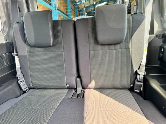 ジムニー ＸＣ　ワンオーナー　カスタム使用（キャリア・１６インチブロックタイヤ）　デュアルセンサーブレーキサポート　ドラレコ　シートヒーター　レーンキープアシスト　Ｐスタート　後席シートベルトリマインダー　背面タイヤ（70枚目）