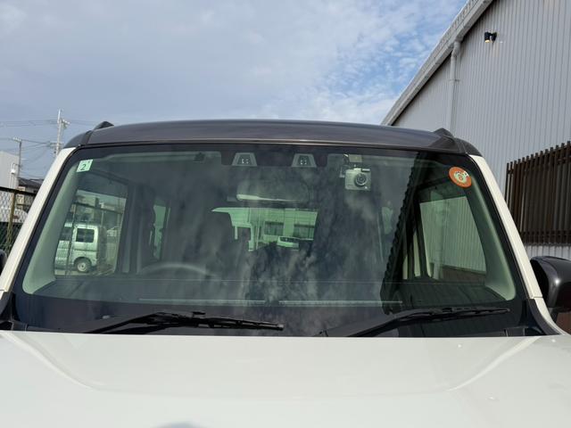 ハスラー 　全方位カメラ　純正ナビ　ルーフレール　フルセグＴＶ　純正アルミホイル　ＡｐｐｌｅＣａｒＰｌａｙ　ＬＥＤライト　シートヒーター　ＡＥＢ　パドルシフト　雪道走行支援　ＥＳＣ　ＥＴＣ　ドラレコ　車線逸脱防止（9枚目）