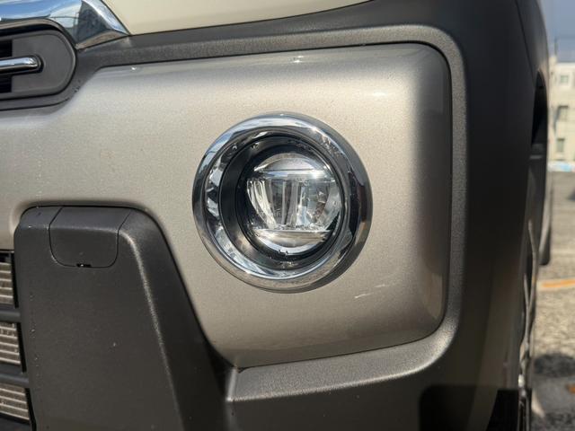 ハスラー 　全方位カメラ　純正ナビ　ルーフレール　フルセグＴＶ　純正アルミホイル　ＡｐｐｌｅＣａｒＰｌａｙ　ＬＥＤライト　シートヒーター　ＡＥＢ　パドルシフト　雪道走行支援　ＥＳＣ　ＥＴＣ　ドラレコ　車線逸脱防止（14枚目）