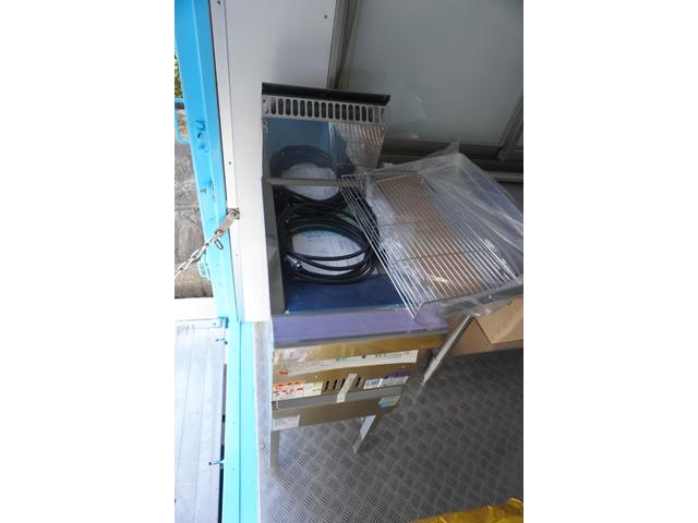 アトラストラック 　キッチンカー　移動販売車　１．５トントラック　フードトラック　８ナンバー　内装新品（12枚目）