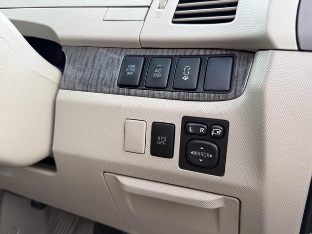 エスティマハイブリッド Ｇ　純正ＨＤＤナビ　バックカメラ　フリップダウンモニター　前後ドラレコ　両側パワースライドドア　ＨＩＤ　Ｗオートエアコン　ＥＴＣ　ＡＣ１００Ｖ電源　クルーズコントロール　クリアランスソナー　ＥＴＣ（30枚目）