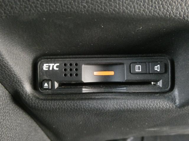 フィット １３Ｇ・Ｆパッケージ　ワンオーナー　７インチメモリーナビ　バックカメラ　ＥＴＣ　Ｂｌｕｅｔｏｏｔｈ　ＵＳＢ入力端子　スマートキー　スマートキー　マニュアルエアコン　フルセグ　ＣＤ　ＤＶＤ　アイドリングストップ　禁煙車（5枚目）