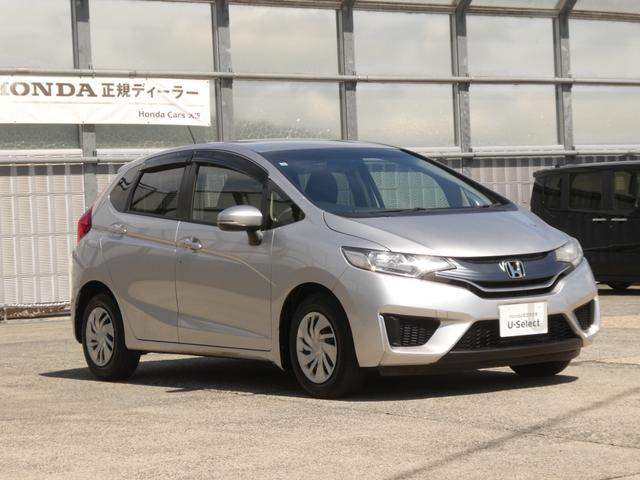 フィット １３Ｇ・Ｆパッケージ　ワンオーナー　７インチメモリーナビ　バックカメラ　ＥＴＣ　Ｂｌｕｅｔｏｏｔｈ　ＵＳＢ入力端子　スマートキー　スマートキー　マニュアルエアコン　フルセグ　ＣＤ　ＤＶＤ　アイドリングストップ　禁煙車（25枚目）