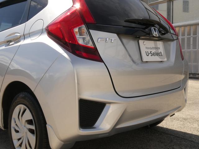 フィット １３Ｇ・Ｆパッケージ　ワンオーナー　７インチメモリーナビ　バックカメラ　ＥＴＣ　Ｂｌｕｅｔｏｏｔｈ　ＵＳＢ入力端子　スマートキー　スマートキー　マニュアルエアコン　フルセグ　ＣＤ　ＤＶＤ　アイドリングストップ　禁煙車（39枚目）