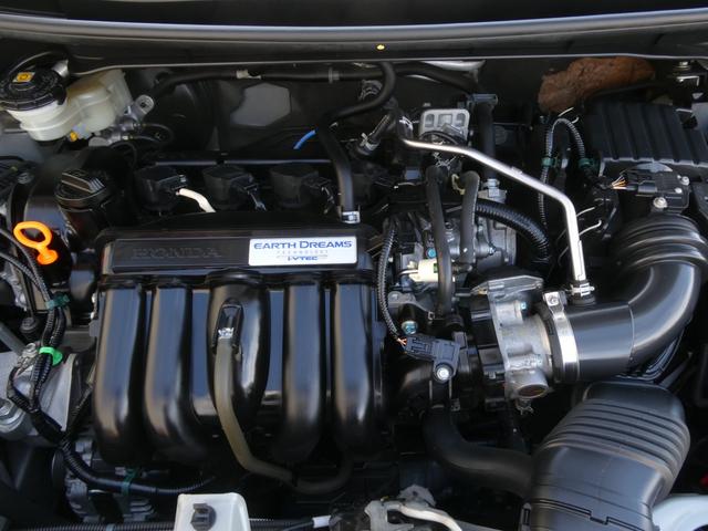 フィット １３Ｇ・Ｆパッケージ　ワンオーナー　７インチメモリーナビ　バックカメラ　ＥＴＣ　Ｂｌｕｅｔｏｏｔｈ　ＵＳＢ入力端子　スマートキー　スマートキー　マニュアルエアコン　フルセグ　ＣＤ　ＤＶＤ　アイドリングストップ　禁煙車（41枚目）