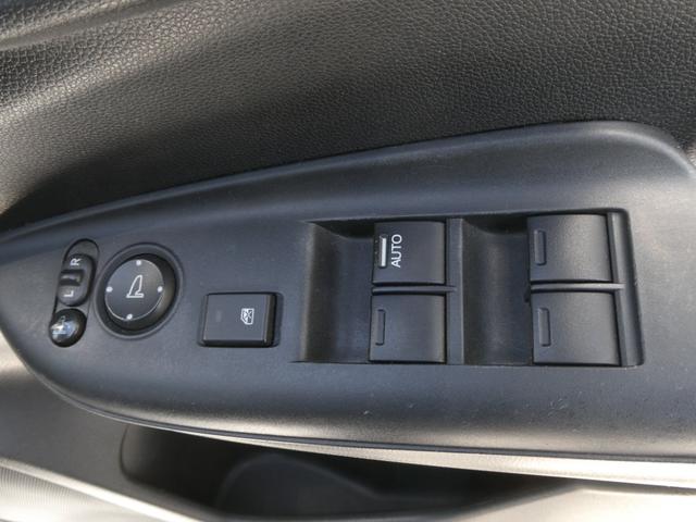 フィット １３Ｇ・Ｆパッケージ　ワンオーナー　７インチメモリーナビ　バックカメラ　ＥＴＣ　Ｂｌｕｅｔｏｏｔｈ　ＵＳＢ入力端子　スマートキー　スマートキー　マニュアルエアコン　フルセグ　ＣＤ　ＤＶＤ　アイドリングストップ　禁煙車（56枚目）