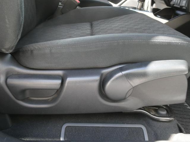 フィット １３Ｇ・Ｆパッケージ　ワンオーナー　７インチメモリーナビ　バックカメラ　ＥＴＣ　Ｂｌｕｅｔｏｏｔｈ　ＵＳＢ入力端子　スマートキー　スマートキー　マニュアルエアコン　フルセグ　ＣＤ　ＤＶＤ　アイドリングストップ　禁煙車（57枚目）