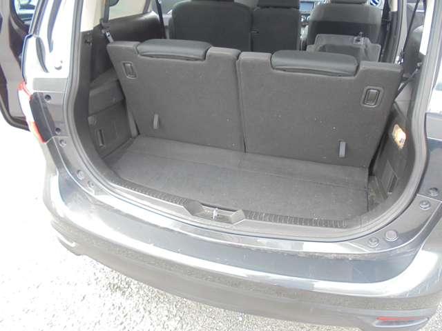プレマシー ２０Ｓスカイアクティブ　後部座席リヤモニター付き（18枚目）