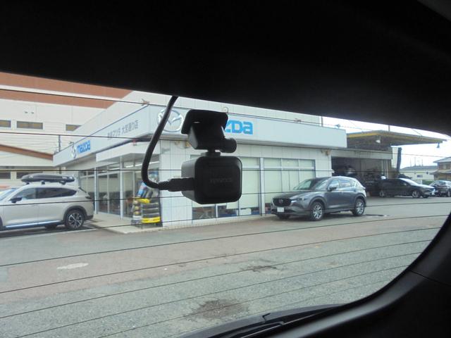 プレマシー ２０Ｓスカイアクティブ　後部座席リヤモニター付き（26枚目）