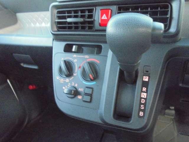 タント L 純正CD(11枚目)