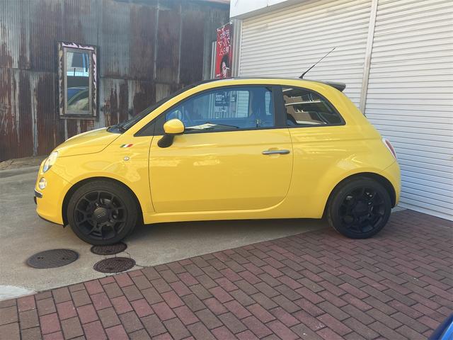 500 ツインエア ラウンジ 5速ミッション車 ターボ車 ツートンカラー アルミホール キーレス2個(5枚目)