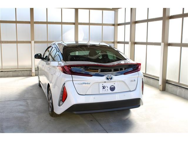 プリウスＰＨＶ Ｓ　セーフティ　フルセグ　メモリーナビ　ＤＶＤ再生　ミュージックプレイヤー接続可　バックカメラ　衝突被害軽減システム　ＥＴＣ　ドラレコ　ＬＥＤヘッドランプ　記録簿（3枚目）