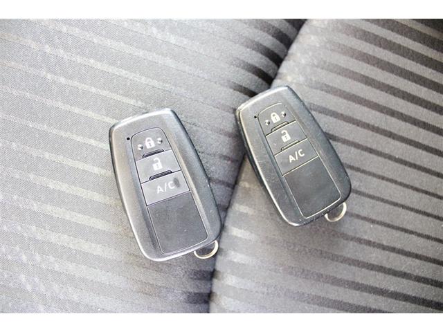 プリウスＰＨＶ Ｓ　セーフティ　フルセグ　メモリーナビ　ＤＶＤ再生　ミュージックプレイヤー接続可　バックカメラ　衝突被害軽減システム　ＥＴＣ　ドラレコ　ＬＥＤヘッドランプ　記録簿（29枚目）