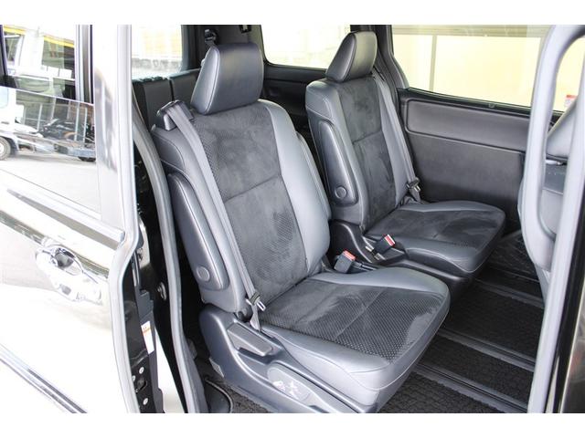 ヴォクシー ハイブリッドZS 煌III フルセグ メモリーナビ DVD再生 ミュージックプレイヤー接続可 後席モニター バックカメラ 衝突被害軽減システム ETC ドラレコ 両側電動スライド LEDヘッドランプ 乗車定員7人 3列シート(9枚目)