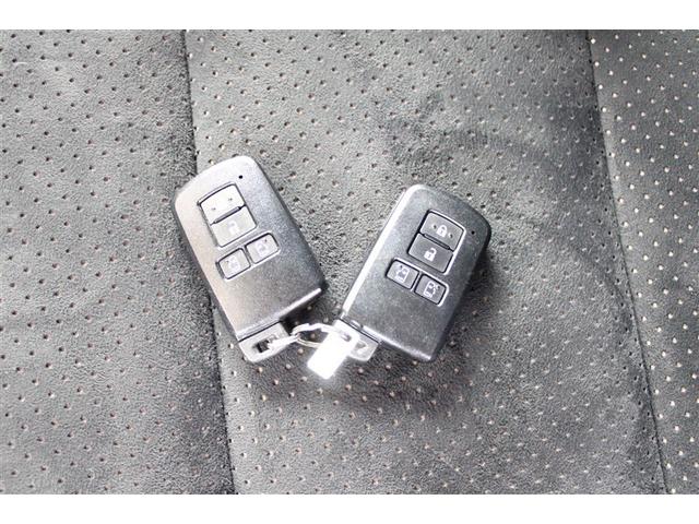 ヴォクシー ハイブリッドZS 煌III フルセグ メモリーナビ DVD再生 ミュージックプレイヤー接続可 後席モニター バックカメラ 衝突被害軽減システム ETC ドラレコ 両側電動スライド LEDヘッドランプ 乗車定員7人 3列シート(33枚目)