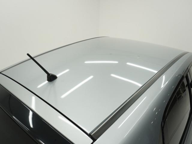 フィット ベーシック　ワンオーナー　ＣＤチューナー　ＥＴＣ　マニュアルエアコン　パワーウインドウ　パワースライド　スマートキー　電動格納ドアミラー　盗難防止装置　横滑り防止装置　アイドリングストップ　ＡＢＳ　禁煙車（32枚目）