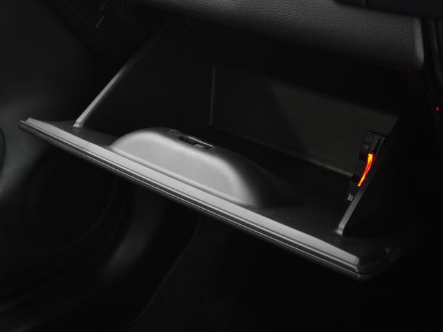 フィット ベーシック　ワンオーナー　ＣＤチューナー　ＥＴＣ　マニュアルエアコン　パワーウインドウ　パワースライド　スマートキー　電動格納ドアミラー　盗難防止装置　横滑り防止装置　アイドリングストップ　ＡＢＳ　禁煙車（59枚目）