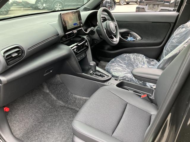 ヤリスクロス Z 4km ブラックマイカ 259.9万円｜京都・滋賀