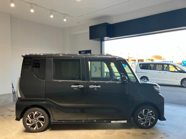 タント カスタムＸ　届出済未使用車　両側電動スライドドア　衝突被害軽減ブレーキ　禁煙車　アルミホイール　ＬＥＤヘッドライト　シートヒーター　電子パーキング　オートブレーキホールド　パーキングセンサー　シートバックテーブル（9枚目）