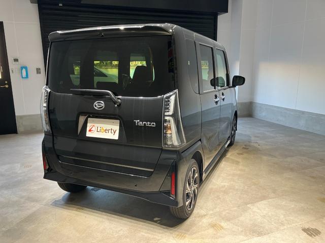 タント カスタムＸ　届出済未使用車　両側電動スライドドア　衝突被害軽減ブレーキ　禁煙車　アルミホイール　ＬＥＤヘッドライト　シートヒーター　電子パーキング　オートブレーキホールド　パーキングセンサー　シートバックテーブル（14枚目）
