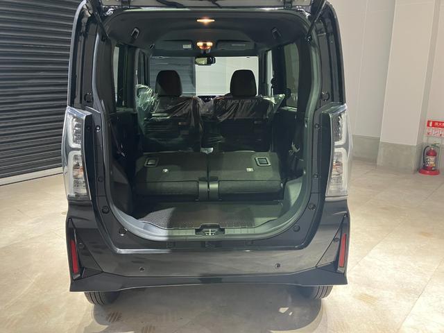 タント カスタムＸ　届出済未使用車　両側電動スライドドア　衝突被害軽減ブレーキ　禁煙車　アルミホイール　ＬＥＤヘッドライト　シートヒーター　電子パーキング　オートブレーキホールド　パーキングセンサー　シートバックテーブル（16枚目）