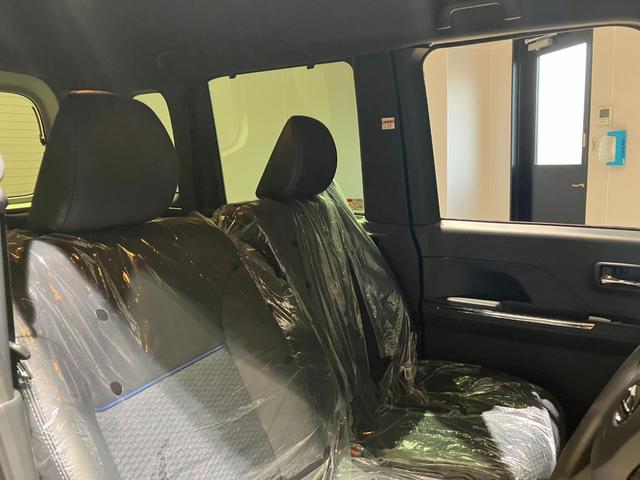 タント カスタムＸ　届出済未使用車　両側電動スライドドア　衝突被害軽減ブレーキ　禁煙車　アルミホイール　ＬＥＤヘッドライト　シートヒーター　電子パーキング　オートブレーキホールド　パーキングセンサー　シートバックテーブル（19枚目）