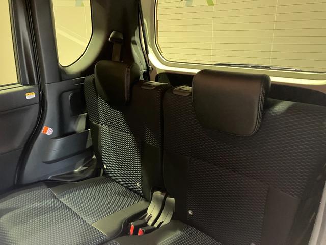 タント カスタムＸ　届出済未使用車　両側電動スライドドア　衝突被害軽減ブレーキ　禁煙車　アルミホイール　ＬＥＤヘッドライト　シートヒーター　電子パーキング　オートブレーキホールド　パーキングセンサー　シートバックテーブル（23枚目）