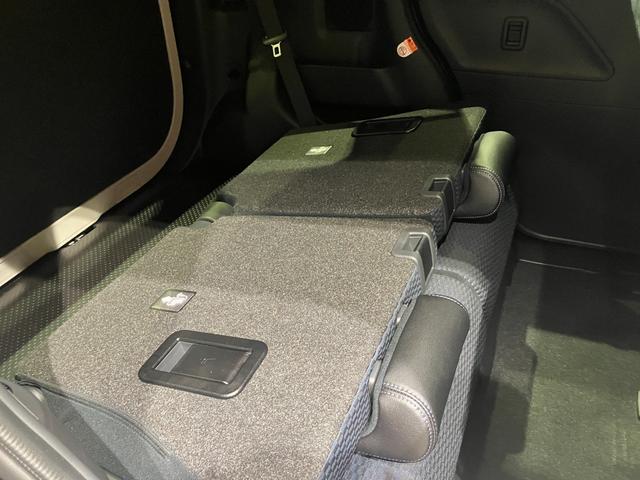 タント カスタムＸ　届出済未使用車　両側電動スライドドア　衝突被害軽減ブレーキ　禁煙車　アルミホイール　ＬＥＤヘッドライト　シートヒーター　電子パーキング　オートブレーキホールド　パーキングセンサー　シートバックテーブル（26枚目）