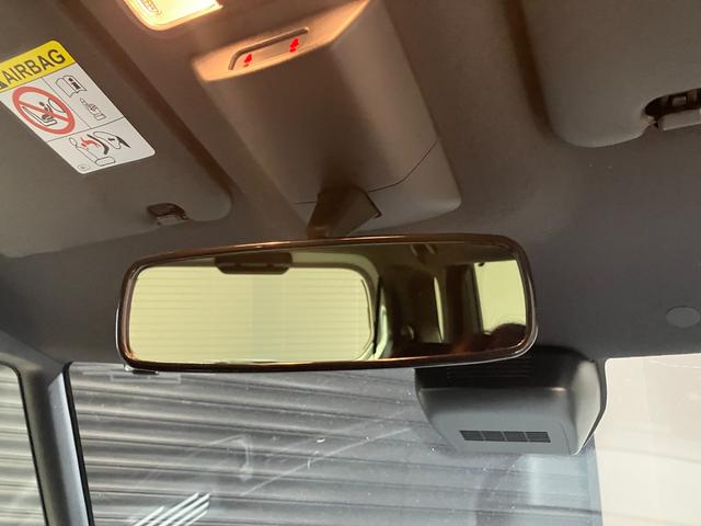 タント カスタムＸ　届出済未使用車　両側電動スライドドア　衝突被害軽減ブレーキ　禁煙車　アルミホイール　ＬＥＤヘッドライト　シートヒーター　電子パーキング　オートブレーキホールド　パーキングセンサー　シートバックテーブル（43枚目）