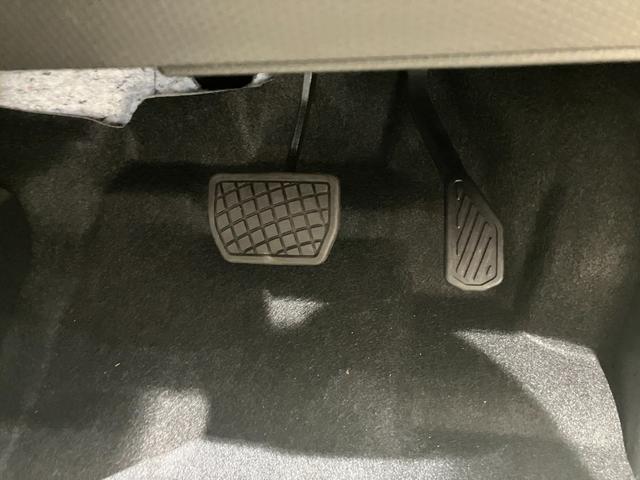 タント カスタムＸ　届出済未使用車　両側電動スライドドア　衝突被害軽減ブレーキ　禁煙車　アルミホイール　ＬＥＤヘッドライト　シートヒーター　電子パーキング　オートブレーキホールド　パーキングセンサー　シートバックテーブル（53枚目）