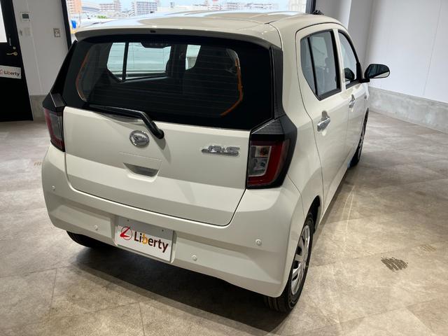 ミライース Ｌ　ＳＡＩＩＩ　アイドリングＳＴＯＰ　前後障害物センサー　禁煙　衝突防止　キ－レス　イモビライザー　Ｗエアバッグ　横滑防止　パワーウインドウ　オートハイビーム　パワーハンドル　オートエアコン　運転席エアバック　ＡＢＳ（12枚目）