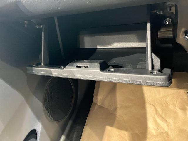 ミライース Ｌ　ＳＡＩＩＩ　アイドリングＳＴＯＰ　前後障害物センサー　禁煙　衝突防止　キ－レス　イモビライザー　Ｗエアバッグ　横滑防止　パワーウインドウ　オートハイビーム　パワーハンドル　オートエアコン　運転席エアバック　ＡＢＳ（42枚目）