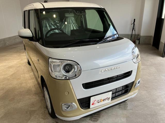 ムーヴキャンバス ストライプスＧ　届出済未使用車　禁煙車　両側電動スライドドア　衝突被害軽減ブレーキ　電子パーキング　オートブレーキホールド　前席シートヒーター　ホットカップホルダー　スマートキー　ＬＥＤヘッドライト　電動格納ミラー（8枚目）