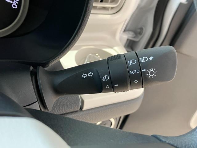 ムーヴキャンバス ストライプスＧ　届出済未使用車　禁煙車　両側電動スライドドア　衝突被害軽減ブレーキ　電子パーキング　オートブレーキホールド　前席シートヒーター　ホットカップホルダー　スマートキー　ＬＥＤヘッドライト　電動格納ミラー（33枚目）