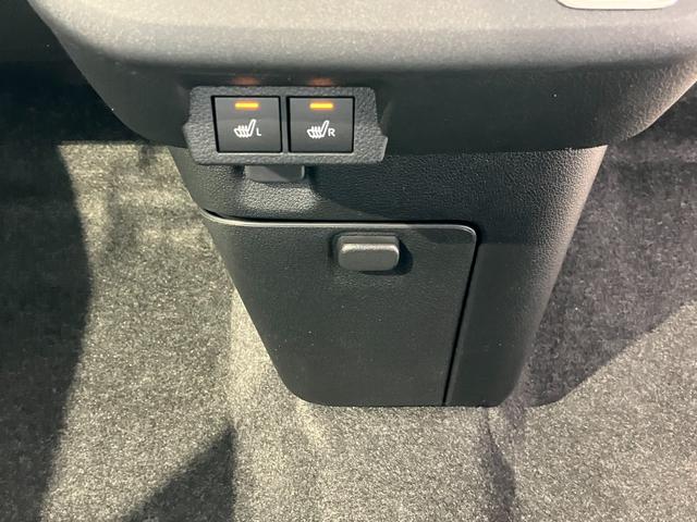 ムーヴキャンバス ストライプスＧ　届出済未使用車　禁煙車　両側電動スライドドア　衝突被害軽減ブレーキ　電子パーキング　オートブレーキホールド　前席シートヒーター　ホットカップホルダー　スマートキー　ＬＥＤヘッドライト　電動格納ミラー（41枚目）