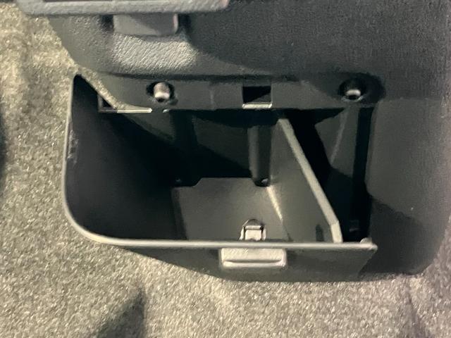 ムーヴキャンバス ストライプスＧ　届出済未使用車　禁煙車　両側電動スライドドア　衝突被害軽減ブレーキ　電子パーキング　オートブレーキホールド　前席シートヒーター　ホットカップホルダー　スマートキー　ＬＥＤヘッドライト　電動格納ミラー（43枚目）