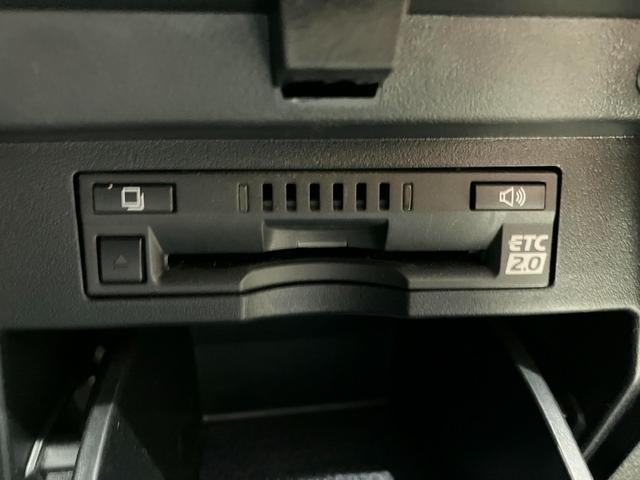 アルファード ２．５Ｓ　Ｃパッケージ　両側電動スライドＤ　追従型クルコン　電動Ｒゲート　コーナーセンサ　電動格納ミラー　車線逸脱警告　オットマン　ナビ付　バックモニタ－　スマキー　シートヒータ　ＬＥＤヘッドライト　Ｗエアコン　パワーシート（11枚目）