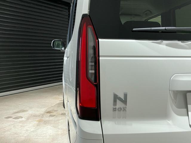 Ｎ－ＢＯＸ ベースグレード　片側電動スライドドア　ＨｏｎｄａＳＥＮＳＩＮＧ　電子パーキング　ブレーキホールド　追従クルーズコントロール　運転席＆助手席シートヒーター　スマートキー　電動格納ミラー　オートライト　バックカメラ（17枚目）