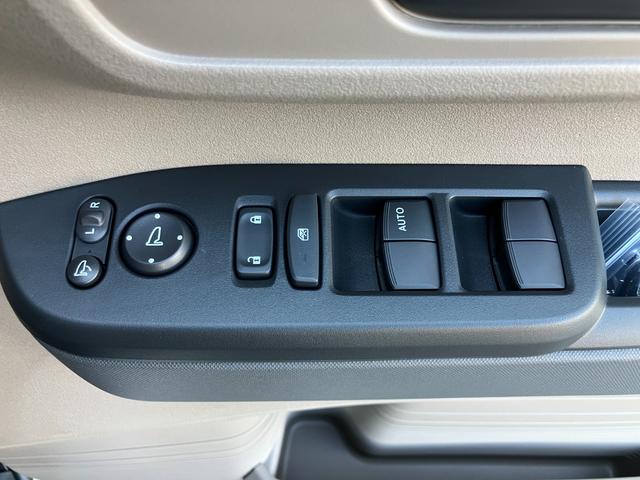 Ｎ－ＢＯＸジョイ 　届出済未使用車　純正ＯＰフロントグリル　ＬＥＤフォグライト　両側電動スライドドア　純正フロアマット　ドアバイザー　踏み間違い防止装置　アダプティブクルーズコントロール　レーンキープ　スマートキー（30枚目）