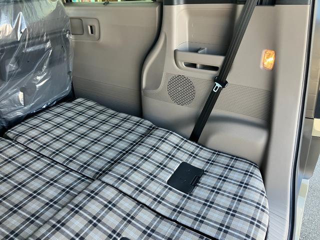 Ｎ－ＢＯＸジョイ 　届出済未使用車　純正ＯＰフロントグリル　ＬＥＤフォグライト　両側電動スライドドア　純正フロアマット　ドアバイザー　踏み間違い防止装置　アダプティブクルーズコントロール　レーンキープ　スマートキー（44枚目）