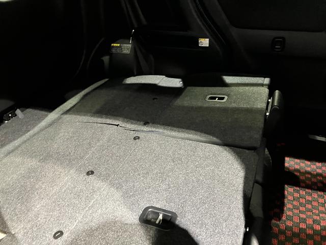 ソリオバンディット ハイブリッドＭＶ　ナビ　バックカメラ　ＥＴＣ　片側電動スライドドア　衝突被害軽減ブレーキ　アダプティブクルーズコントロール　レーンキープアシスト　パーキングセンサー　アルミホイール　スマートキー　シートバックテーブル（30枚目）