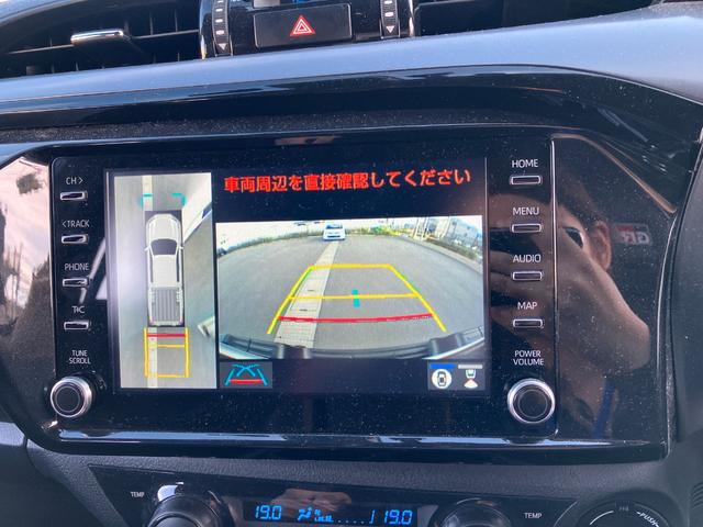 ハイラックス Ｚ　ＧＲスポーツ　ナビ　全方位カメラ　ドラレコ　衝突被害軽減ブレーキ　純正アルミホイール　フォグライト　スマートキー　オートクルーズ　フルオートエアコン　横滑防止装置　パートタイム４ＷＤ（6枚目）