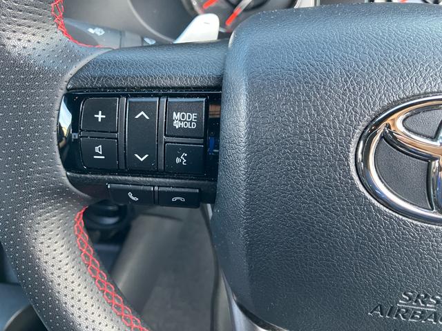 ハイラックス Ｚ　ＧＲスポーツ　ナビ　全方位カメラ　ドラレコ　衝突被害軽減ブレーキ　純正アルミホイール　フォグライト　スマートキー　オートクルーズ　フルオートエアコン　横滑防止装置　パートタイム４ＷＤ（33枚目）