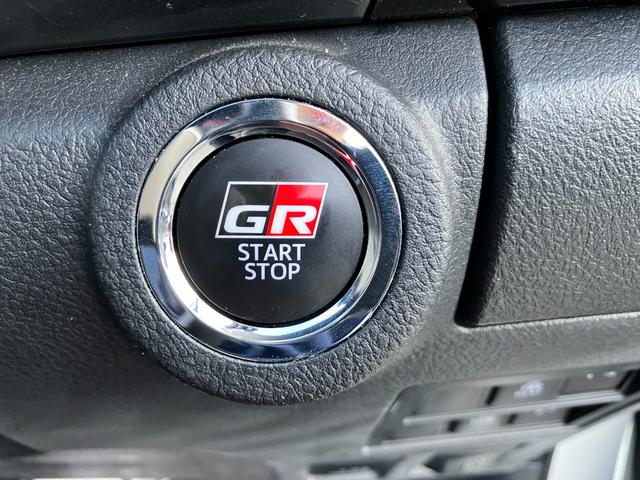 ハイラックス Ｚ　ＧＲスポーツ　ナビ　全方位カメラ　ドラレコ　衝突被害軽減ブレーキ　純正アルミホイール　フォグライト　スマートキー　オートクルーズ　フルオートエアコン　横滑防止装置　パートタイム４ＷＤ（38枚目）