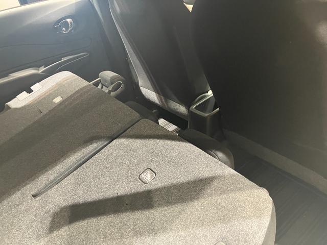 ノート ｅ－パワー　Ｘ　ナビ　ＥＴＣ　衝突被害軽減ブレーキ　純正アルミホイール　電動格納式ミラー　パーキングセンサー　レーンキープアシスト　横滑り防止機能　オートエアコン　ステアリングスイッチ　パワーウィンドウ（29枚目）
