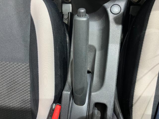 ノート ｅ－パワー　Ｘ　ナビ　ＥＴＣ　衝突被害軽減ブレーキ　純正アルミホイール　電動格納式ミラー　パーキングセンサー　レーンキープアシスト　横滑り防止機能　オートエアコン　ステアリングスイッチ　パワーウィンドウ（37枚目）