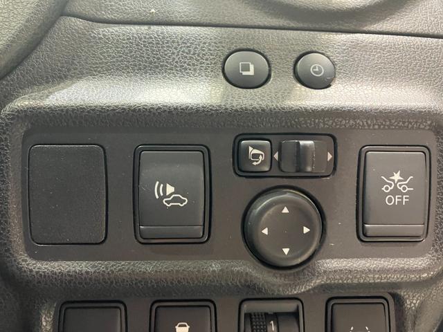 ノート ｅ－パワー　Ｘ　ナビ　ＥＴＣ　衝突被害軽減ブレーキ　純正アルミホイール　電動格納式ミラー　パーキングセンサー　レーンキープアシスト　横滑り防止機能　オートエアコン　ステアリングスイッチ　パワーウィンドウ（39枚目）