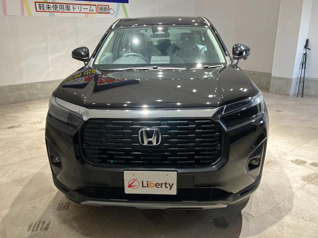 ＷＲ－Ｖ Ｚ　ＨｏｎｄａＳＥＮＳＩＮＧ　アダプティブクルーズコントロール　純正アルミホイール　ＬＥＤヘッドライト　フォグライト　ＵＳＢ充電　オートリトラミラー　パドルシフト　スマートキー　本革巻ステアリング（6枚目）